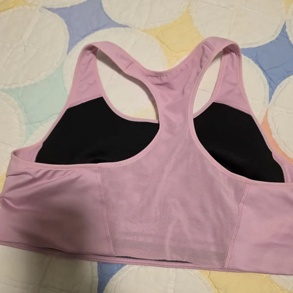 Nike Women's Pink Sports Bra - Picture 5 of 5